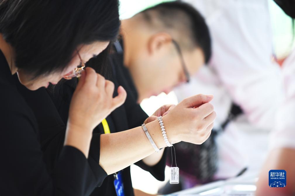 缅甸果敢老街腾龙娱乐